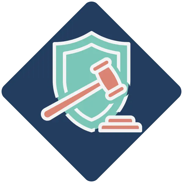 Icono de escudo y mazo que representa la adaptación legal de una web al RGPD
